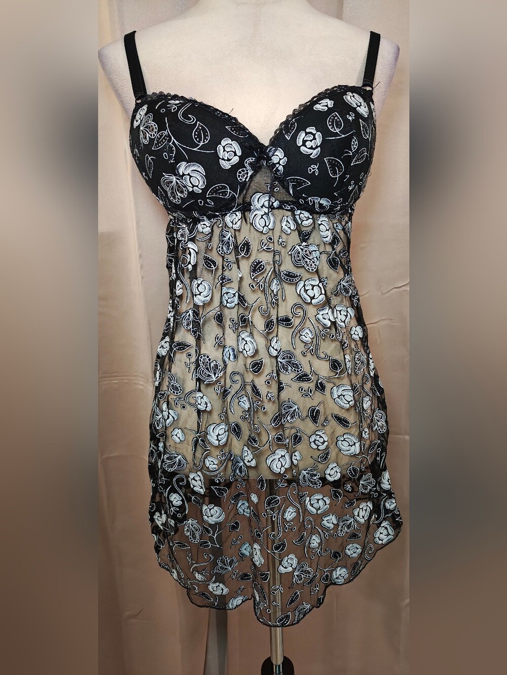 🖤🩶Diana Secret Metallic Floral Embroidered Babydoll Chemise Slip Dress🩶🖤